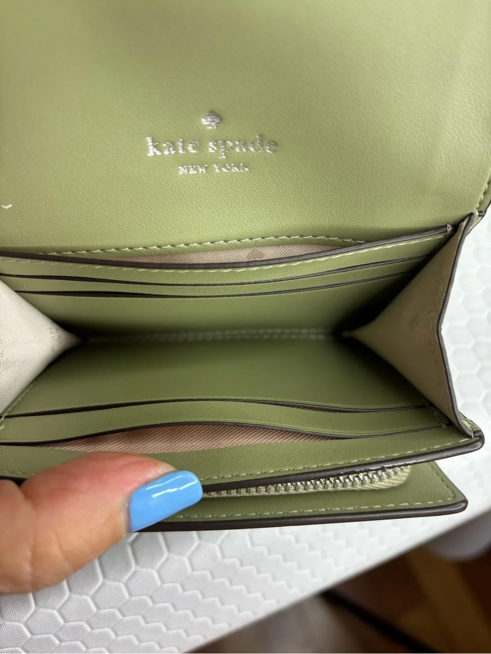 kate spade Pebbled Leather Greta Tote with Matching Wallet Set NWT